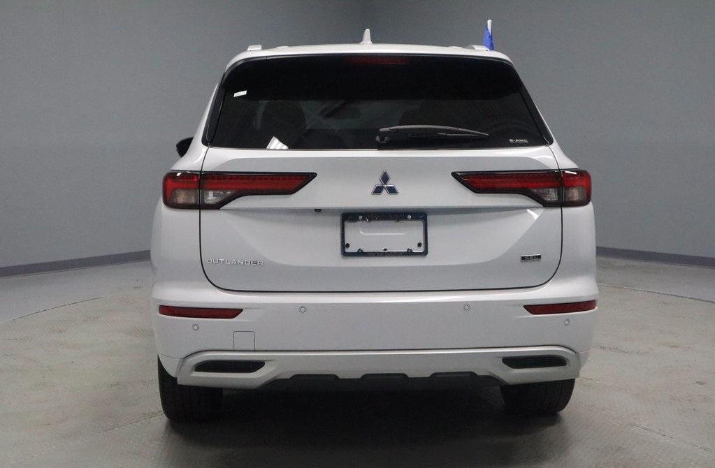 used 2022 Mitsubishi Outlander car, priced at $25,566