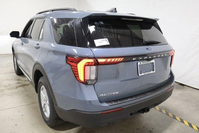 new 2025 Ford Explorer car, priced at $41,590