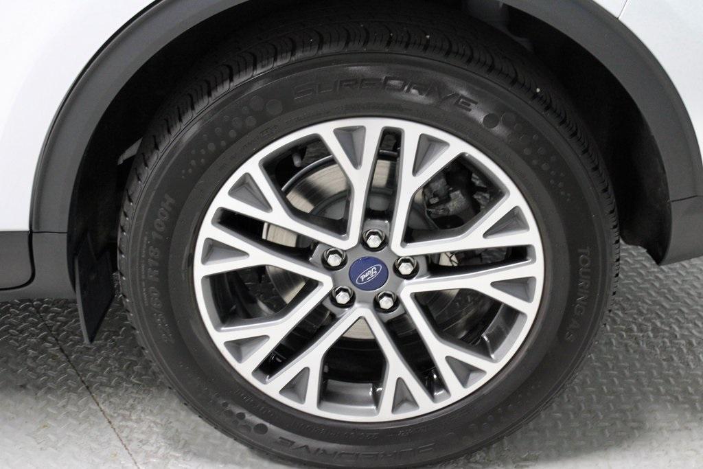 used 2022 Ford Escape car, priced at $17,307