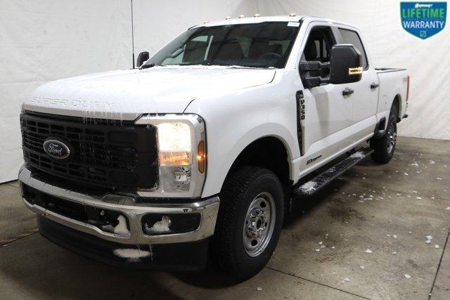 new 2025 Ford F-350 car, priced at $67,775