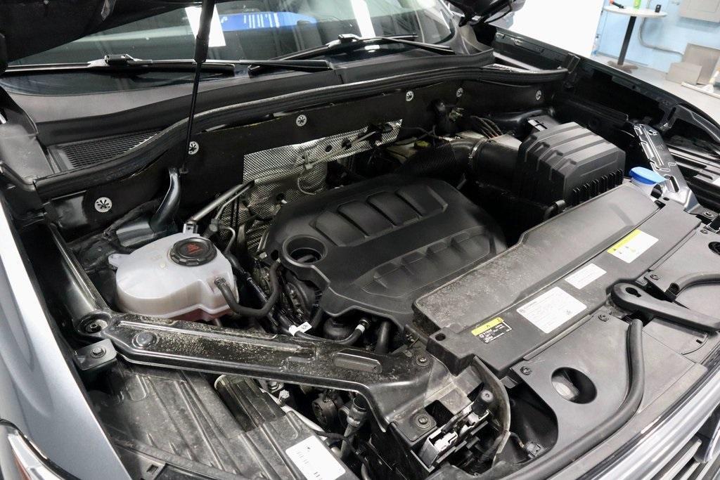 used 2024 Volkswagen Atlas car, priced at $34,829