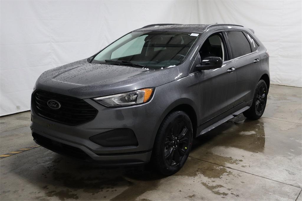 new 2024 Ford Edge car, priced at $33,520