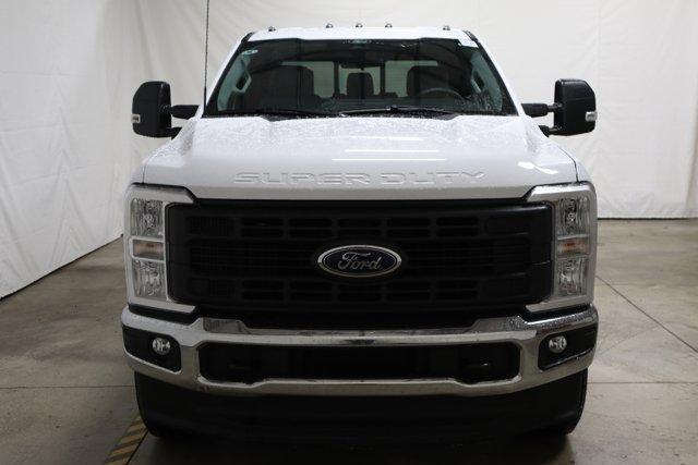 new 2024 Ford F-350 car, priced at $54,579