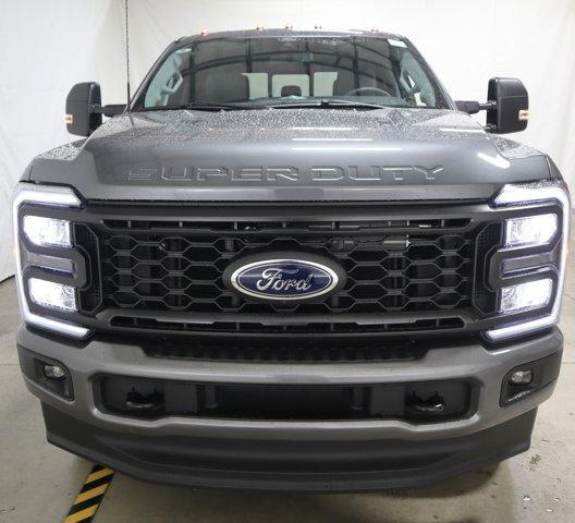 new 2024 Ford F-250 car, priced at $60,725