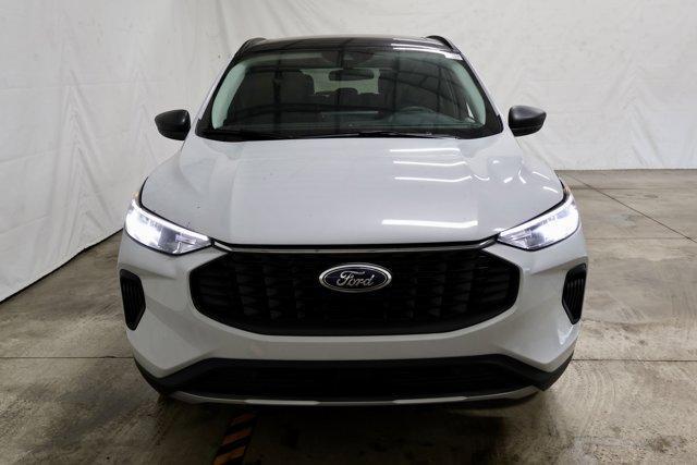 new 2025 Ford Escape car, priced at $30,581