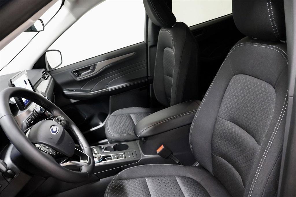 new 2025 Ford Escape car, priced at $28,005