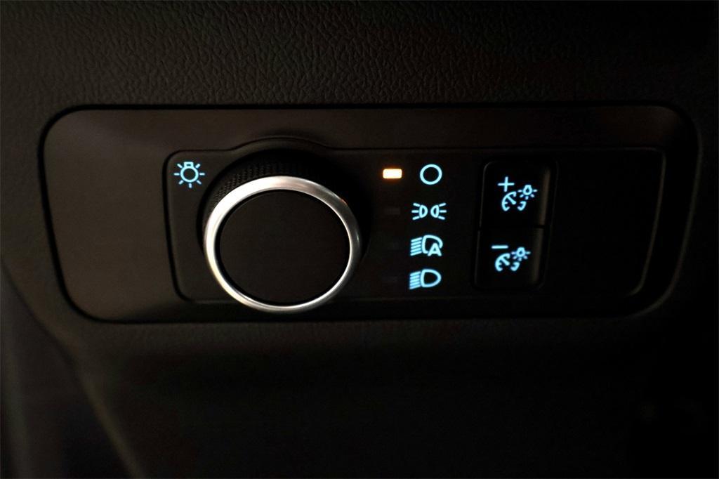 new 2025 Ford Escape car, priced at $28,005