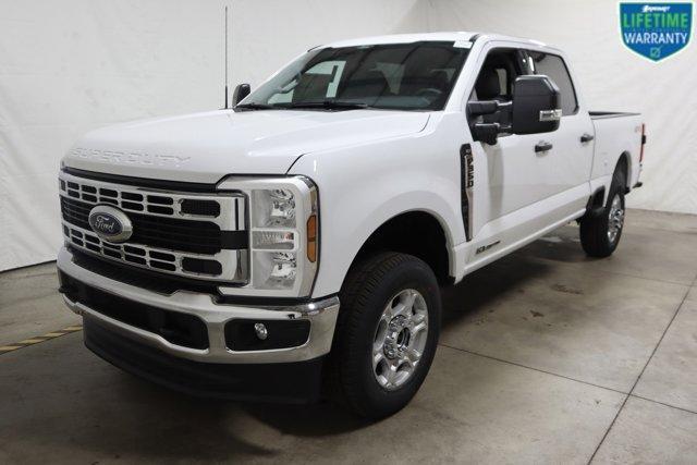new 2025 Ford F-350 car, priced at $72,330