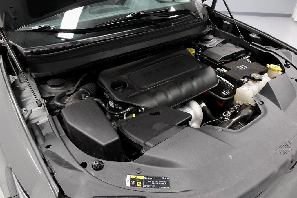 used 2023 Jeep Cherokee car, priced at $22,068
