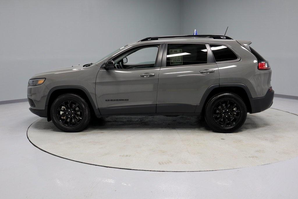 used 2023 Jeep Cherokee car, priced at $22,068