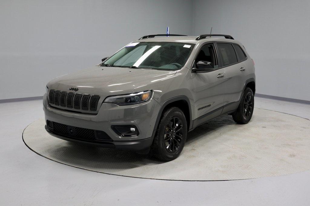 used 2023 Jeep Cherokee car, priced at $22,068