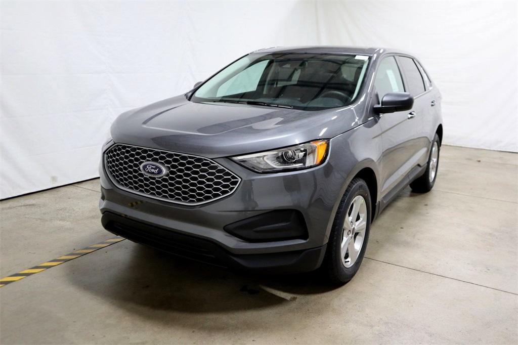 new 2024 Ford Edge car, priced at $38,660