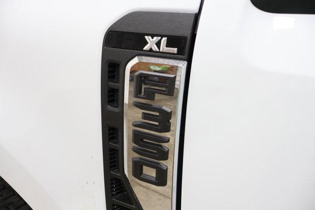 new 2025 Ford F-350 car, priced at $57,760