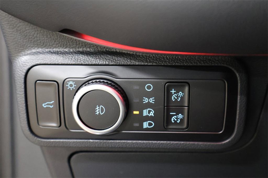 new 2025 Ford Explorer car, priced at $52,925