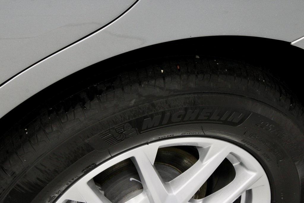 used 2023 Chevrolet Equinox car, priced at $20,910