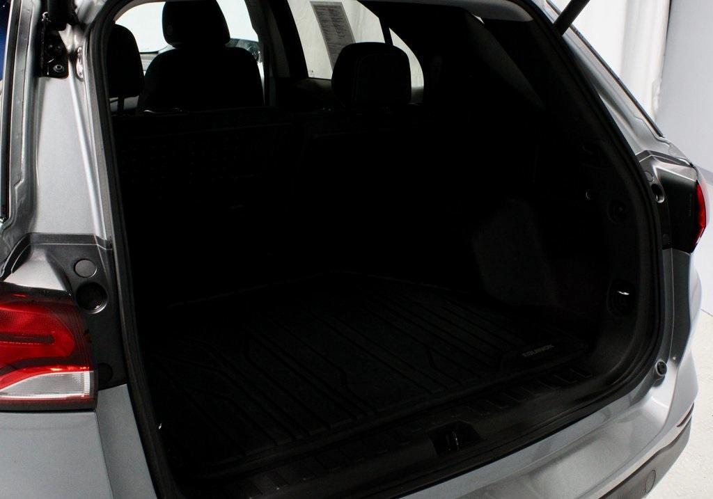 used 2023 Chevrolet Equinox car, priced at $20,910