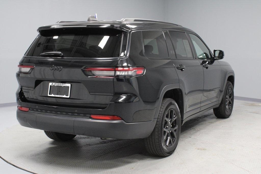 used 2024 Jeep Grand Cherokee L car, priced at $33,405