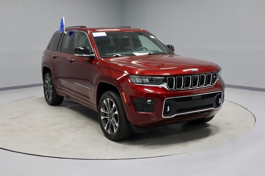 used 2023 Jeep Grand Cherokee car, priced at $35,567