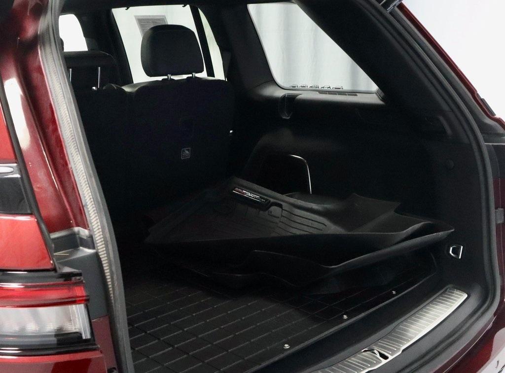 used 2023 Jeep Grand Cherokee car, priced at $35,567