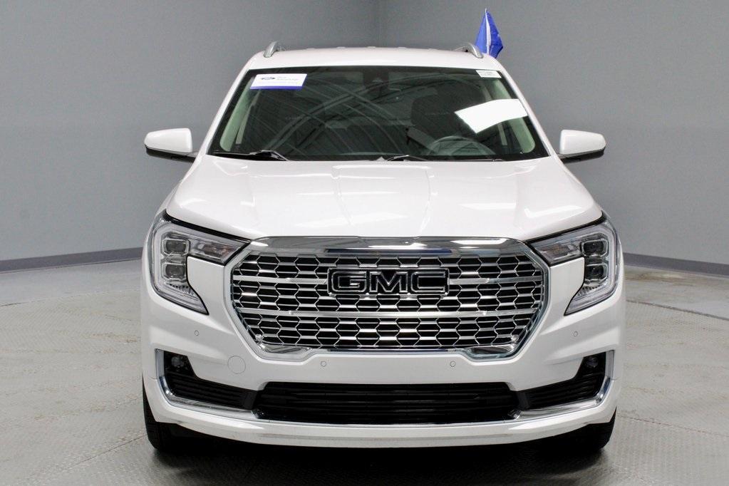used 2023 GMC Terrain car, priced at $26,987