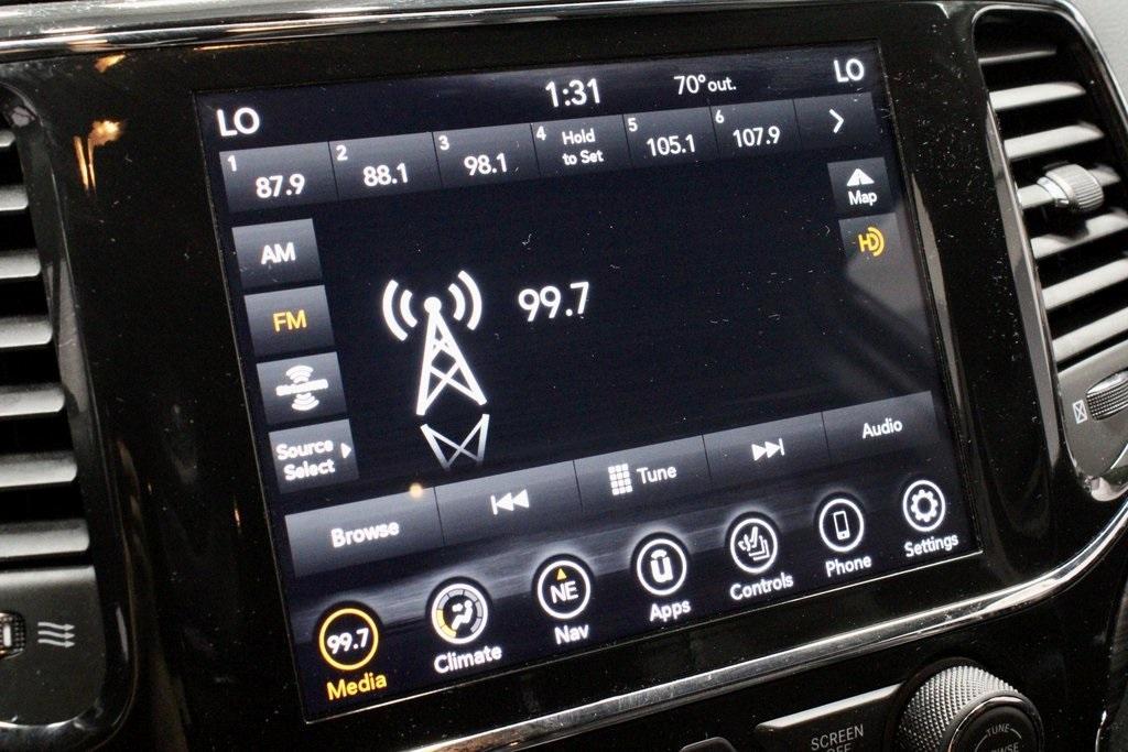 used 2021 Jeep Grand Cherokee car, priced at $25,638