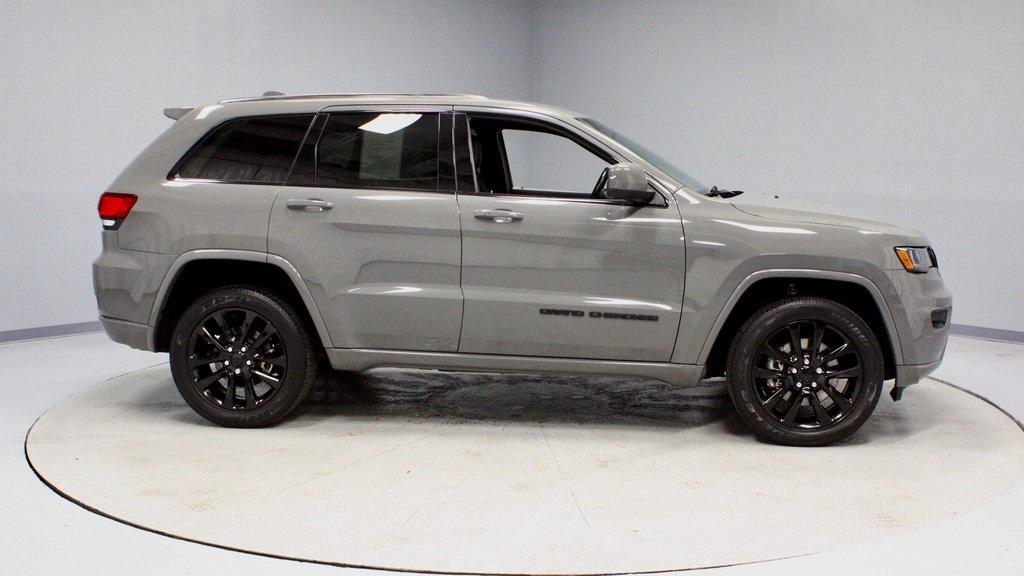 used 2021 Jeep Grand Cherokee car, priced at $25,638