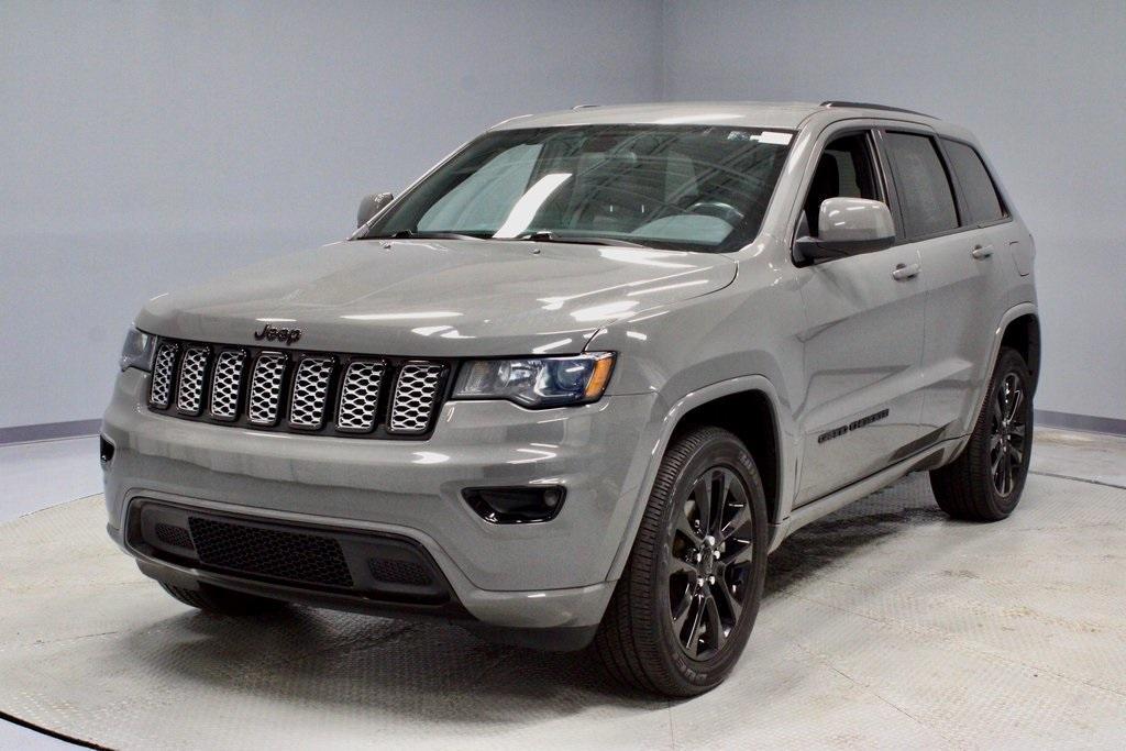 used 2021 Jeep Grand Cherokee car, priced at $25,638