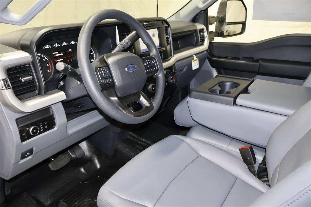 new 2025 Ford F-350 car, priced at $57,760
