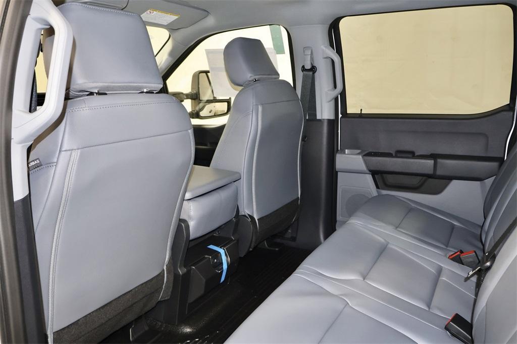 new 2025 Ford F-350 car, priced at $57,760