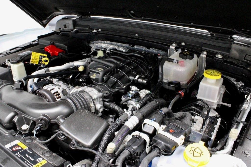 used 2024 Jeep Gladiator car, priced at $35,842
