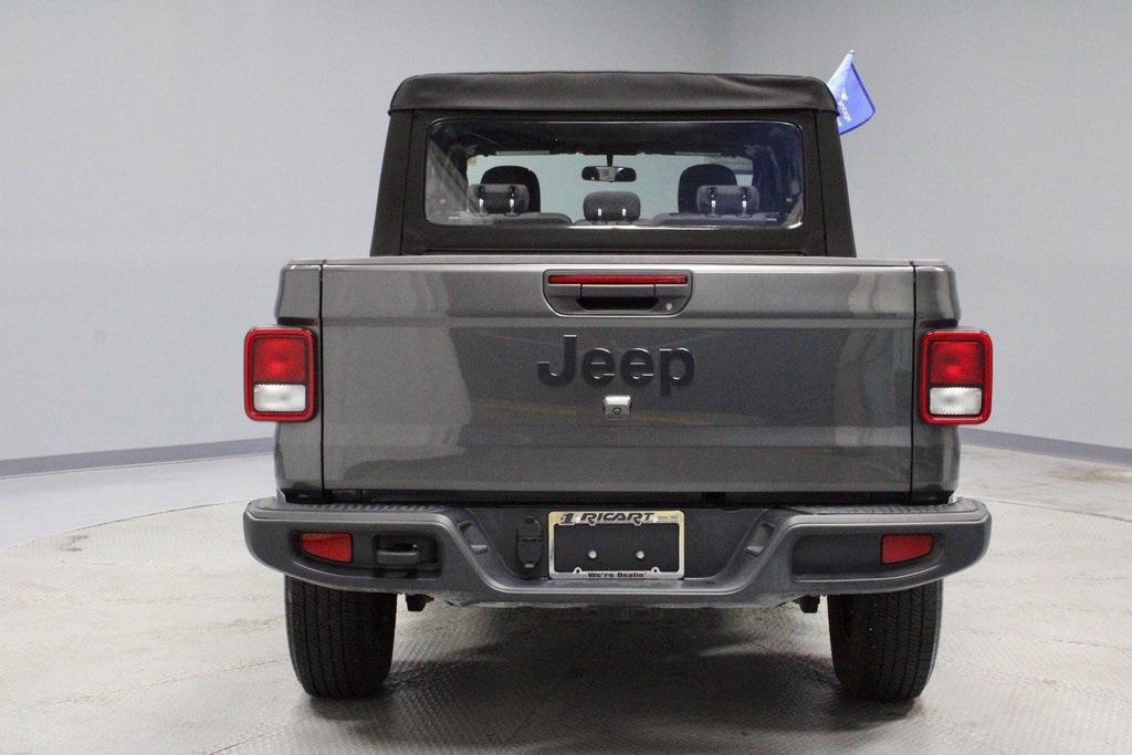used 2024 Jeep Gladiator car, priced at $35,842