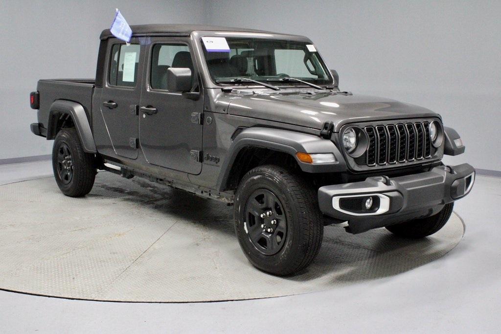 used 2024 Jeep Gladiator car, priced at $35,842