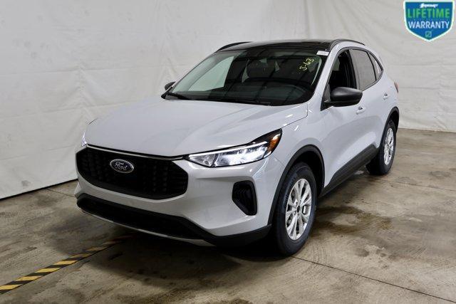 new 2025 Ford Escape car, priced at $30,431