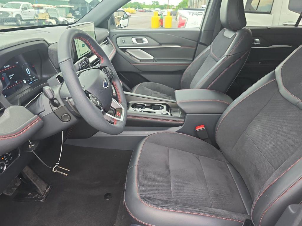 used 2025 Ford Explorer car, priced at $53,933