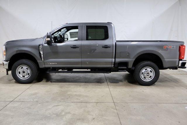 new 2025 Ford F-350 car, priced at $71,110