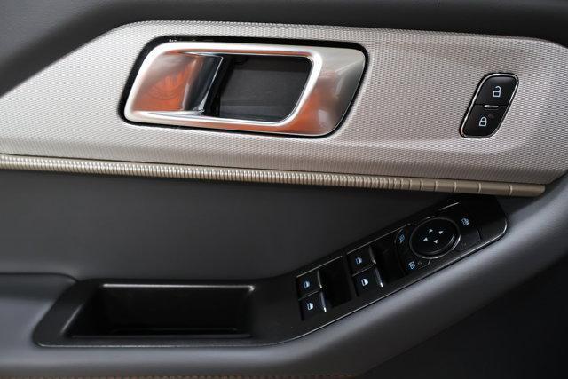 new 2025 Ford Explorer car, priced at $49,345