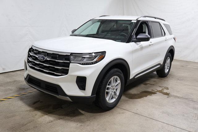 new 2025 Ford Explorer car, priced at $42,540