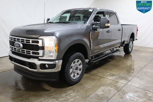 new 2024 Ford F-350 car, priced at $76,860