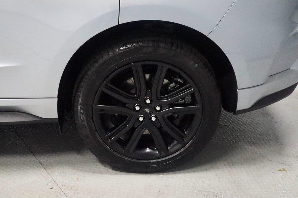 used 2024 Ford Edge car, priced at $32,656