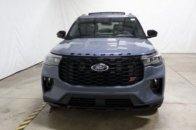new 2025 Ford Explorer car, priced at $62,480