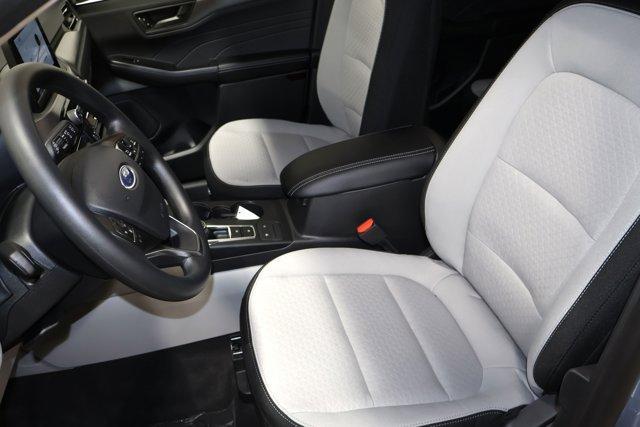 new 2025 Ford Escape car, priced at $25,004