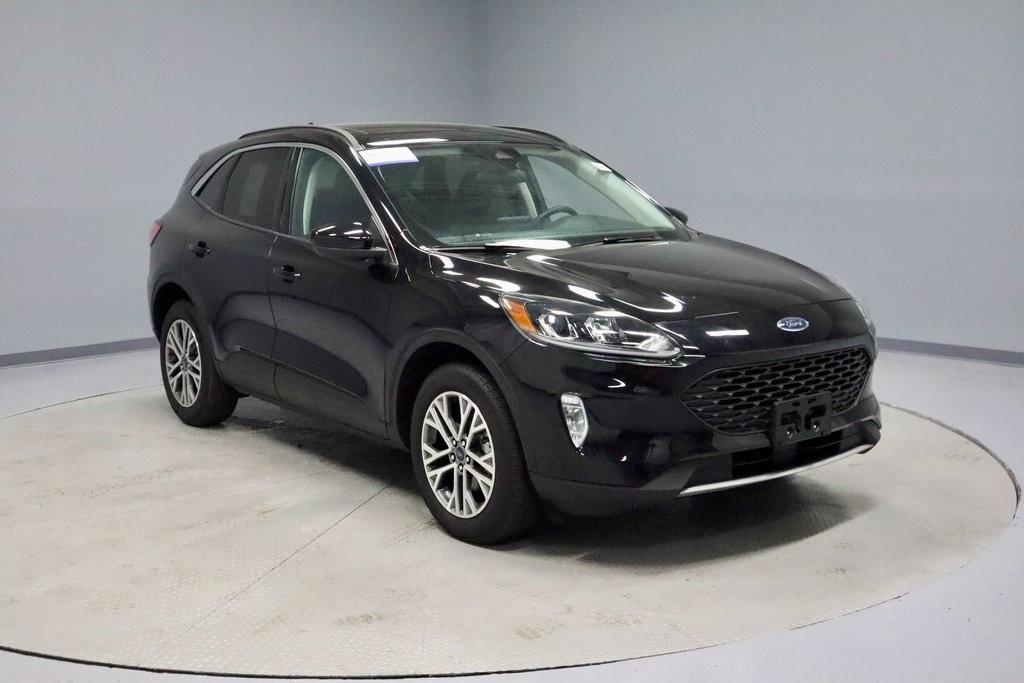 used 2022 Ford Escape car, priced at $25,249