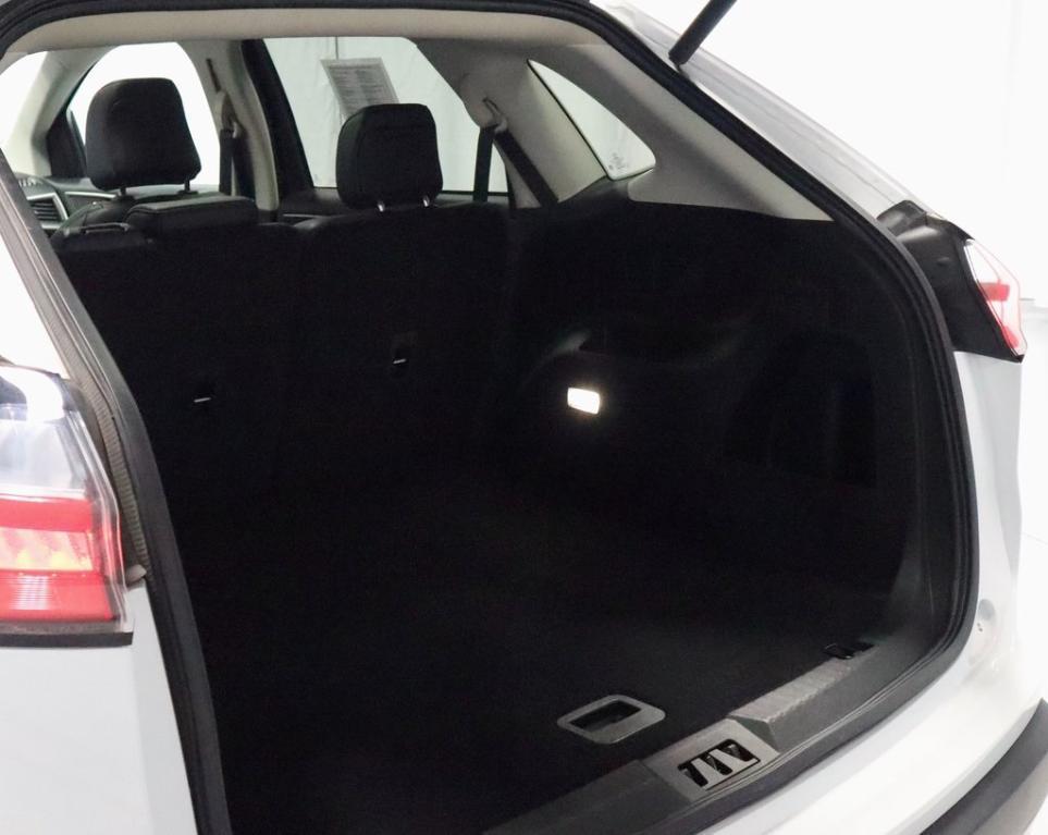 used 2022 Ford Edge car, priced at $25,000