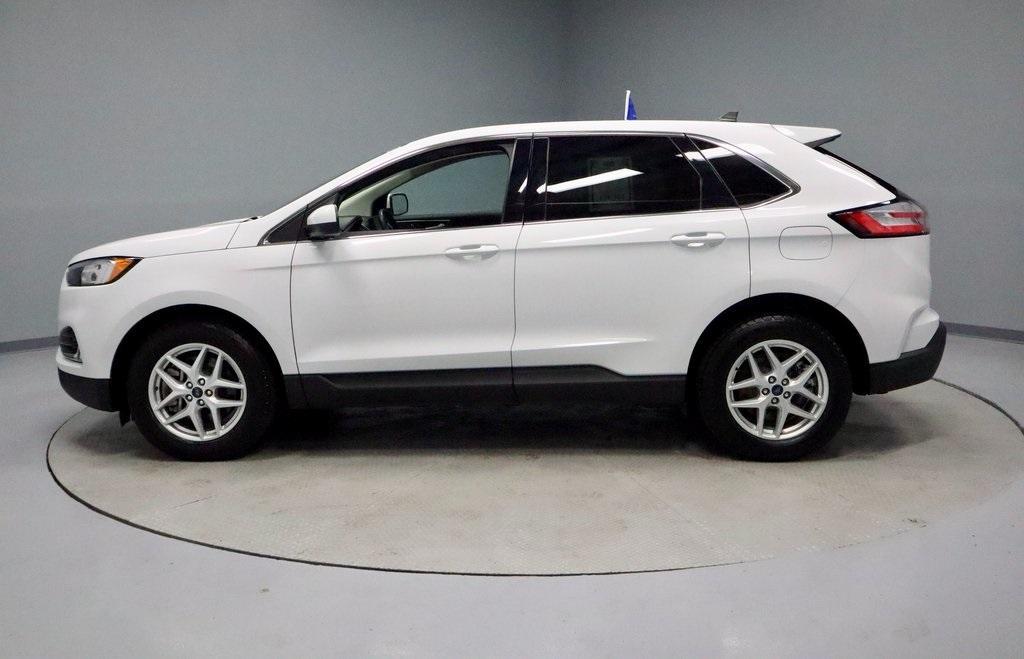used 2022 Ford Edge car, priced at $25,000