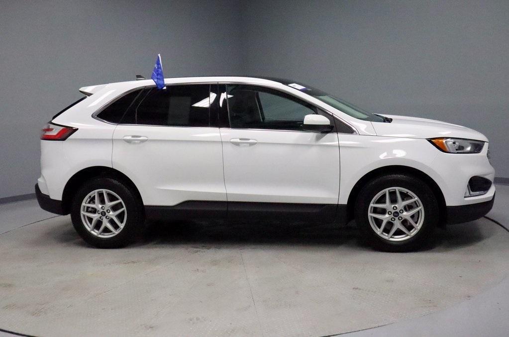 used 2022 Ford Edge car, priced at $25,000