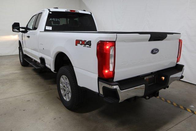 new 2024 Ford F-250 car, priced at $56,627