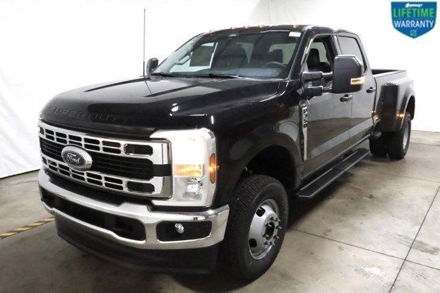 new 2025 Ford F-350 car, priced at $63,175