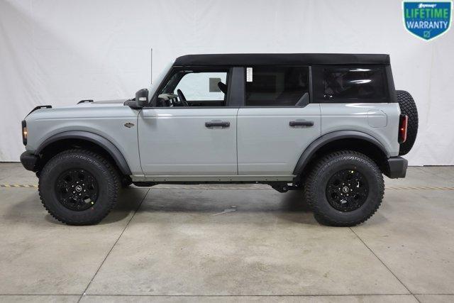 new 2024 Ford Bronco car, priced at $59,833