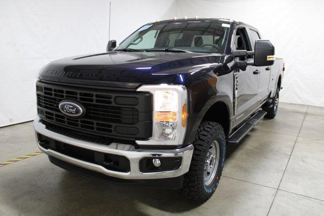 new 2024 Ford F-350 car, priced at $66,108