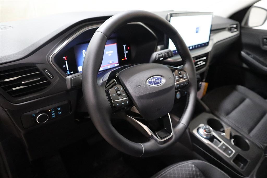 new 2025 Ford Escape car, priced at $31,130